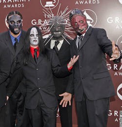 Solo Album, Vokalis Slipknot Siapkan 40 Lagu