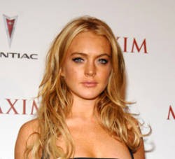 Lindsay Lohan Hijrah ke Timur Tengah?