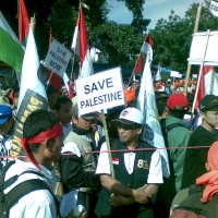 PKS Beraksi di Gedung Merdeka, Jalan Asia Afrika Ditutup