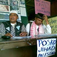 32 Orang Relawan Mendaftar ke Posko Jihad FPI