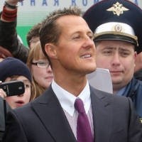 Schumi Tak ke WSBK, Ecclestone Lega