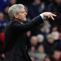 Hughes Enggan Membela yang Tak Bisa Dibela