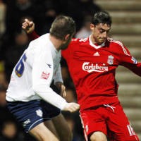 Tekuk Preston, Liverpool Melaju