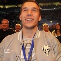 Bayern Tentukan Harga Jual Podolski