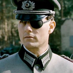 Tom Cruise Dituntut Gara-gara Hittler