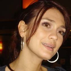 Luna Maya Belum Akan Nikahi Ariel di 2009