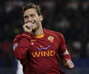 Albertini Dukung Comeback Totti