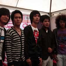 dMasiv Bagus Tapi Plagiator?