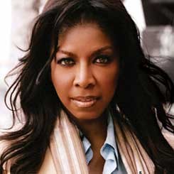 Maret 2009, Natalie Cole Gebrak Jakarta