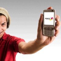 Axis Gandeng BCA untuk Jualan Pulsa