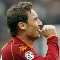 Totti Suka David Beckham & Victoria