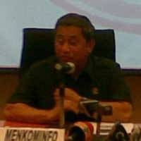 Nuh: Silakan Adu Cerdas Gugat UU ITE