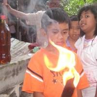 Cairan Berwarna Layaknya Teh Pekat Dapat Terbakar  