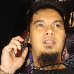 Kasus Penipuan, Dhani Kalah Dari Bos Aquarius