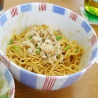 Jajan Mi di Tengah Malam, Enak Murah Lagi!