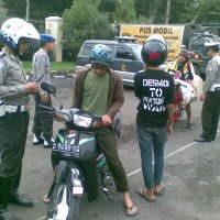 Polisi Tertibkan Kendaraan Berplat Nomor Nyeleneh