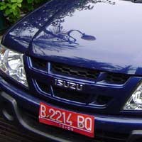 Pejabat di Sumbar Dilarang Bawa Pulang Mobil Dinas