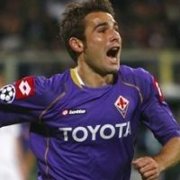 Birthday Boy Mutu Ingin Piala