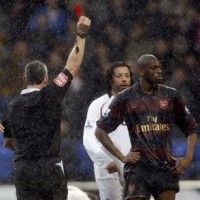 Wasit Foy Jimat Arsenal