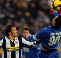 Gol Tunggal Del Piero Menangkan Juve 