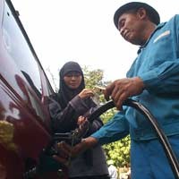 BBM Turun Lagi Tapi Tarif Angkutan Tetap