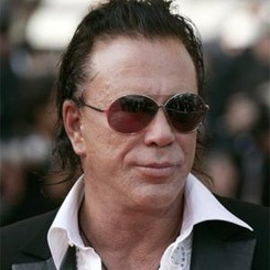 30 Tahun Akting, Mickey Rourke Akhirnya Menang Golden Globe