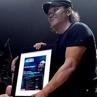 Aspiring Blogstar Award untuk Adrie Subono 