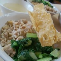 Terjerat Kelembutan Bakmi Boy