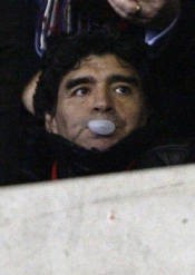 Salahkan Maradona, Blues!