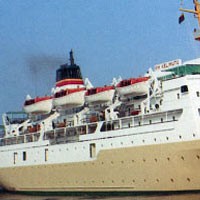 Gelombang Tinggi, Tidak Ada Larangan Kapal untuk Berlayar