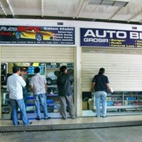 Toko Variasi Mobil Mangga Dua Dibobol Maling