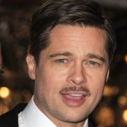 Brad Pitt Dikatai Mirip Anjing di Film Baru