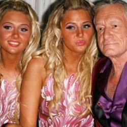 Hugh Hefner Dihangatkan 3 Pacar Baru