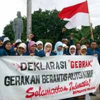 BEM Se-Surabaya Gelar Aksi Tolak Politisi Korup