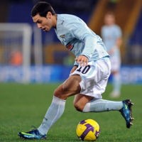 Zarate Hampir Lazio Sepenuhnya
