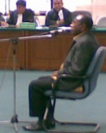 Freddy Numberi Bantah Menerima Uang 