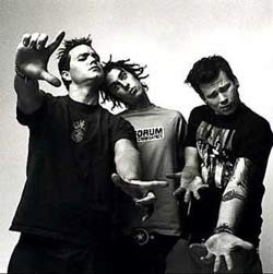 Blink 182 Siap Reuni, Asal...