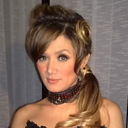 Mulan Jameela Modal Nekat Nyanyi Dangdut