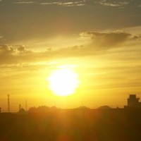 Surabaya Masih Berpeluang Hujan, Kelembapan Capai 69-95%