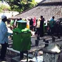 Ribuan PKL Ramaikan Haul Sunan Bonang