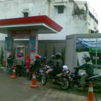 Volume Kendaraan di SPBU Naik 2 Kali Lipat