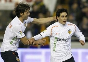 Sevilla dan Valencia ke Perempatfinal