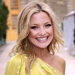 Kate Hudson Hobi Tanpa Busana