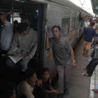 Tarif Listrik KRL Dapat Diskon 10%