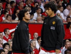 Dulu Kakak-Adik, Kini Si Kembar