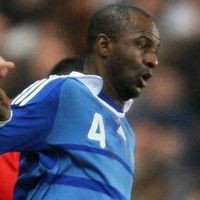 Cedera Terus, Vieira Isyaratkan Pensiun dari Timnas