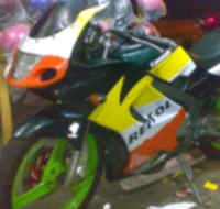 Tambah Keren dengan Cutting Stiker