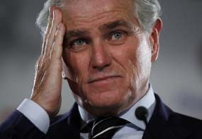 Calderon Resmi Tinggalkan Madrid