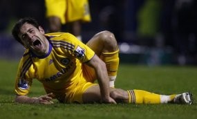 Musim Sudah Usai, Cole