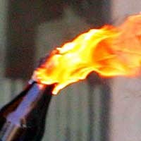 Kantor Kedubes Mesir Dilempar Bom Molotov